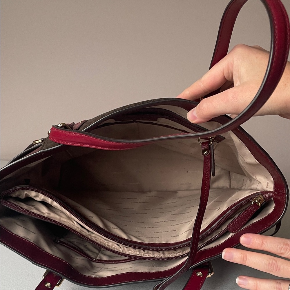 Michael Kors Voyager East/West Tote – Maroon/Brown MK Logo – Like New - Picture 6 of 8